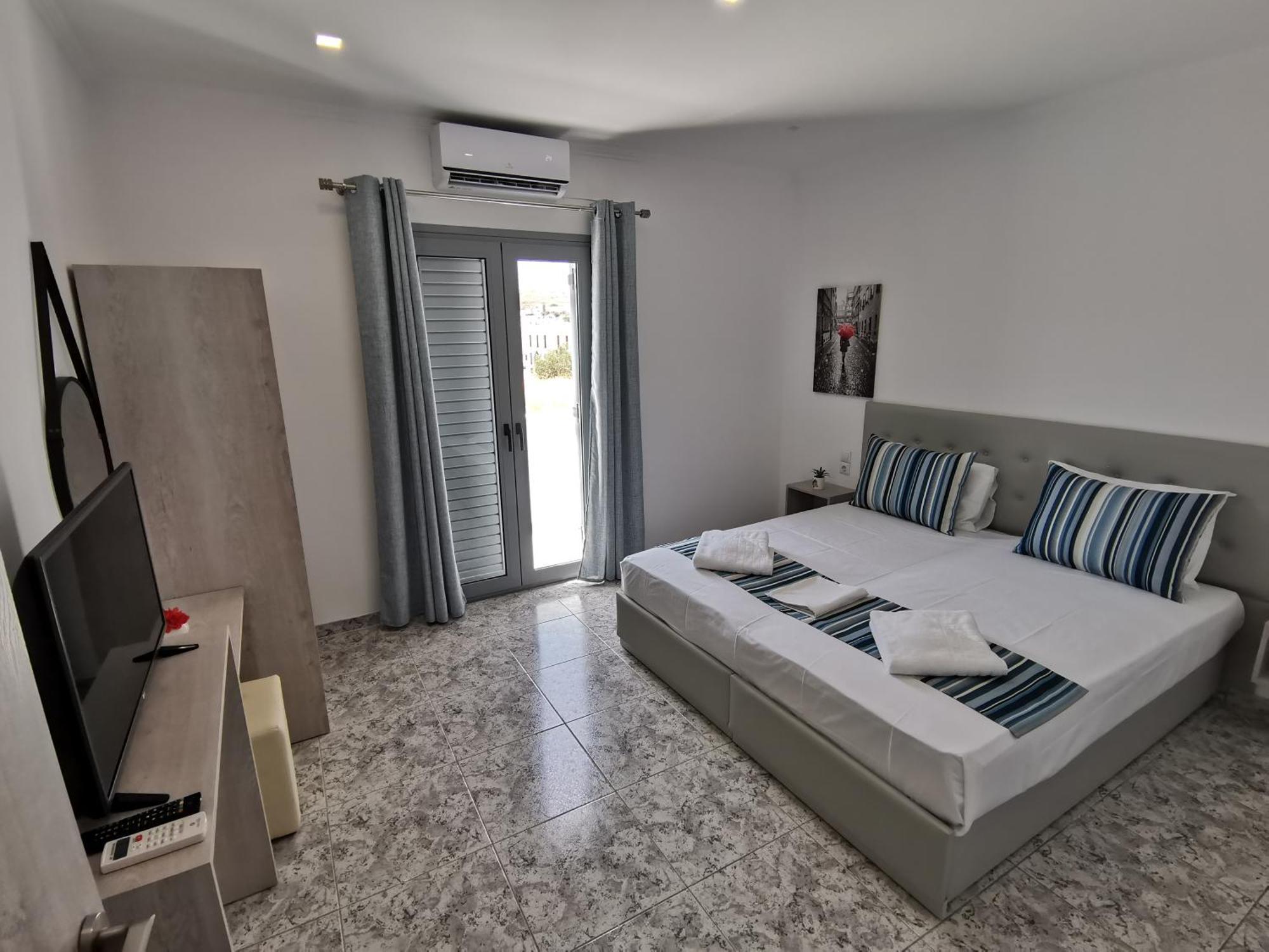 Venus De Milo Apartment Adamantas  Exterior photo