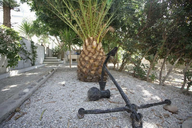 Venus De Milo Apartment Adamantas  Exterior photo